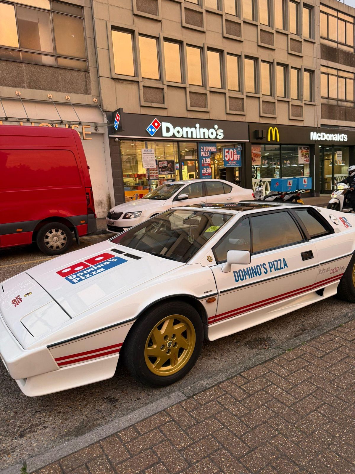 Domino's Pizza Lotus Esprit livery