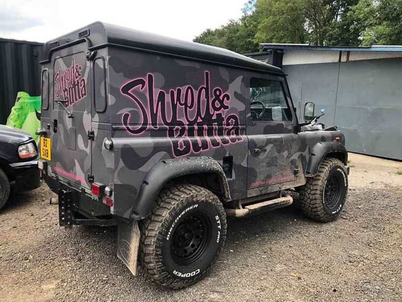 Shred & Butta camouflage Land Rover Defender wrap